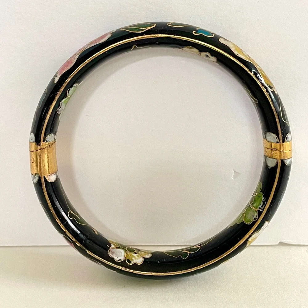 Vintage Black Cloisonne Enamel Floral Bangle Bracelet Hinged Gold Tone Clasp
